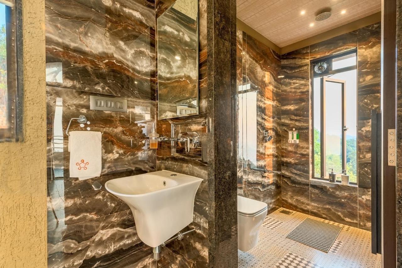 Saffronstays Heavone Trio, Lonavala Kültér fotó