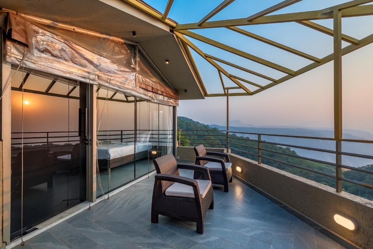 Saffronstays Heavone Trio, Lonavala Kültér fotó