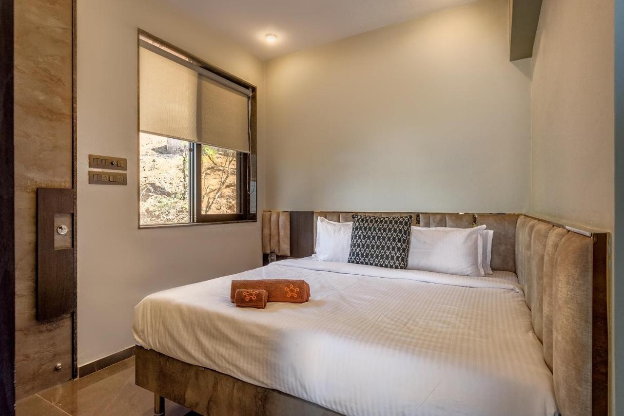 Saffronstays Heavone Trio, Lonavala Kültér fotó